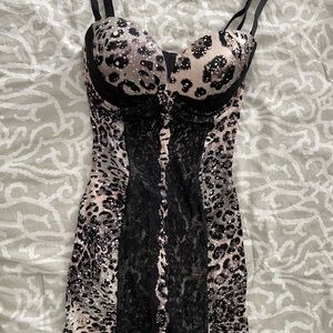 34D push up Victoria Secret Leopard-Print Lace Shape Wear
